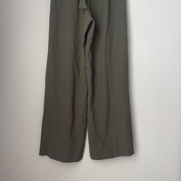 Lululemon Noir Pant Dark Olive size 6 - Picture 4 of 16